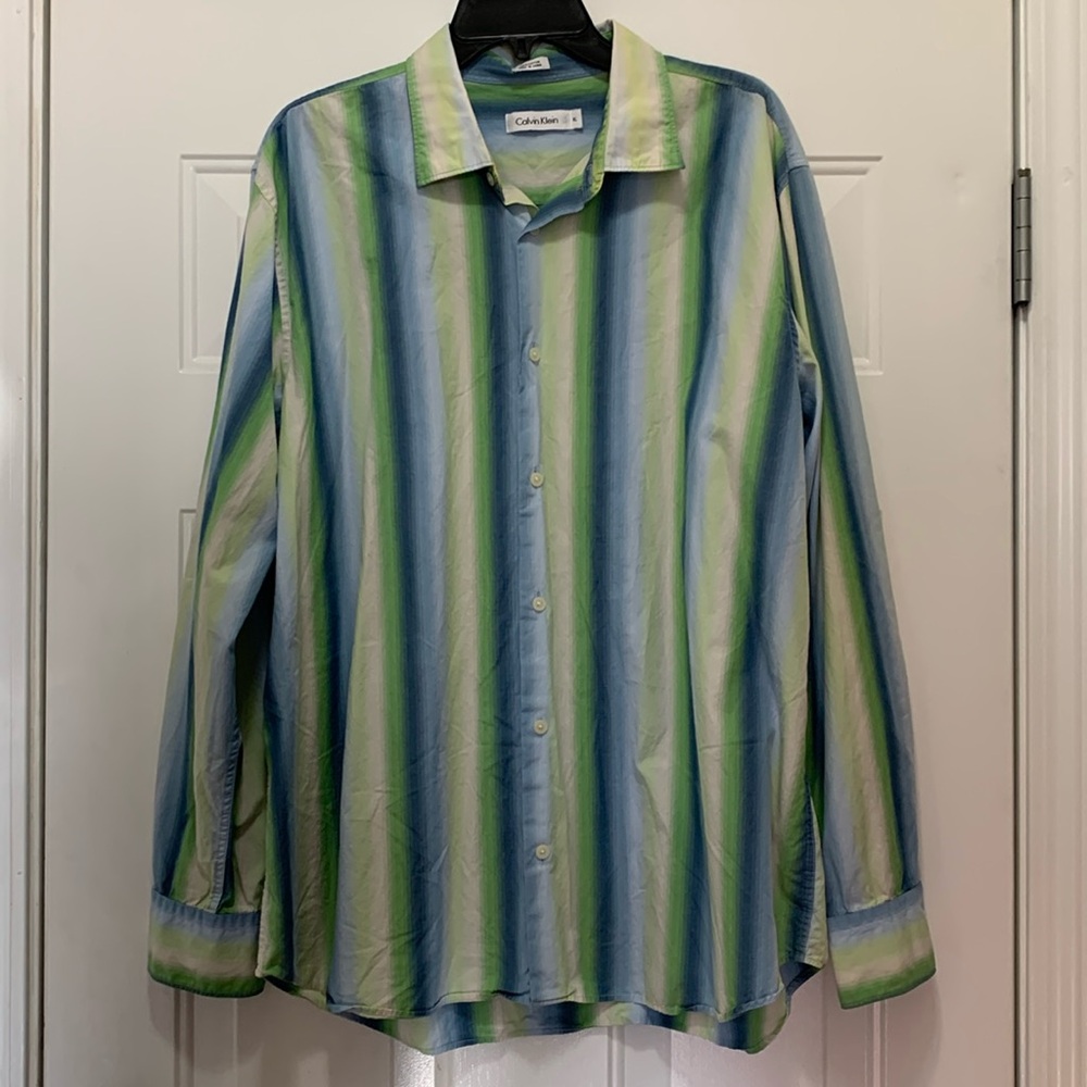 3/$15 Calvin Klein mens size XL striped casual button down shirt in blue/green